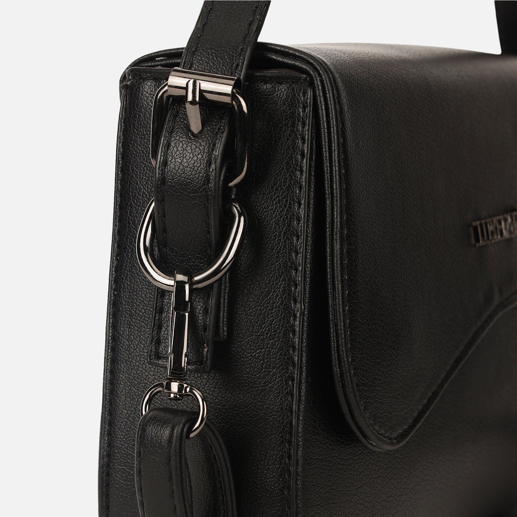 The Amara Flap Shoulder Bag