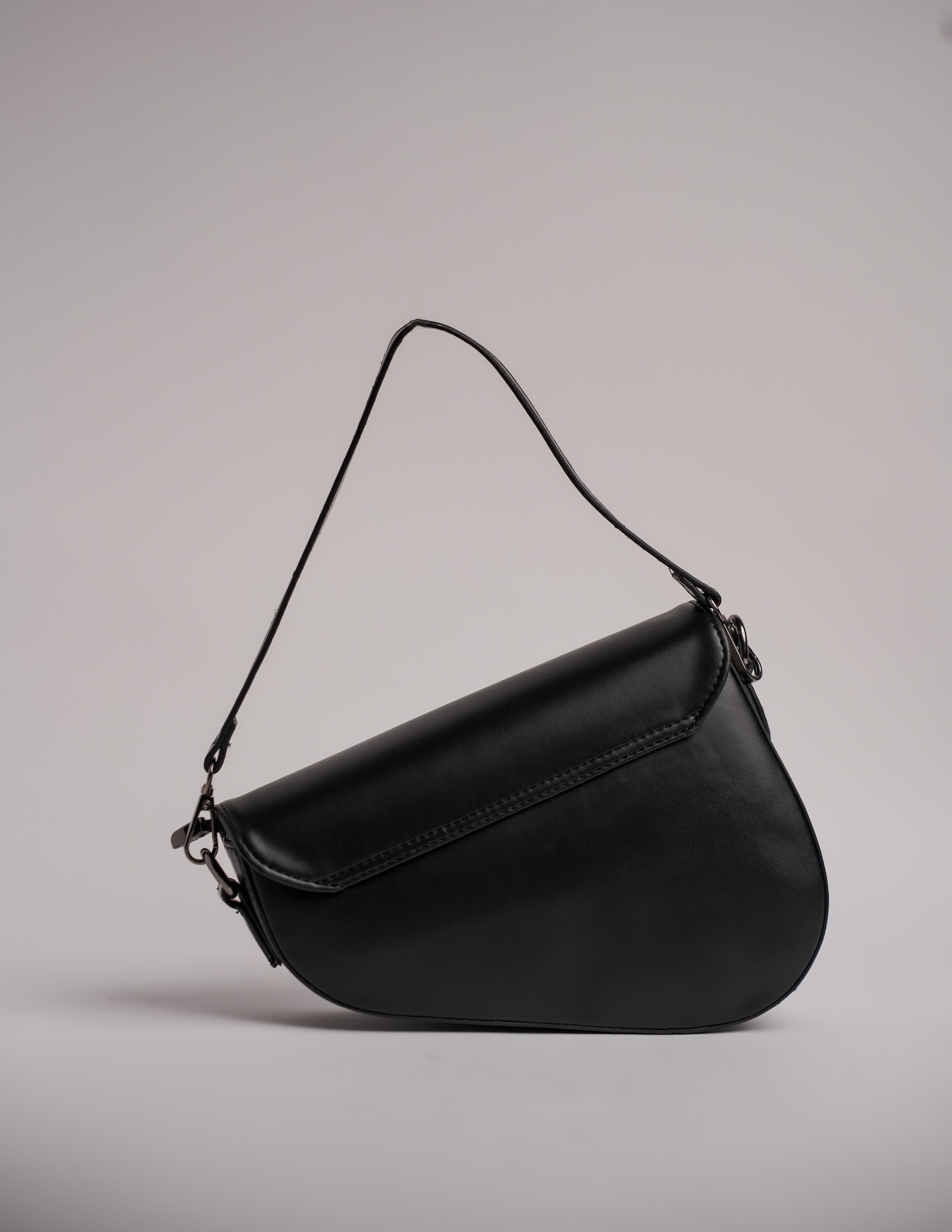 The Myra Saddle Bag