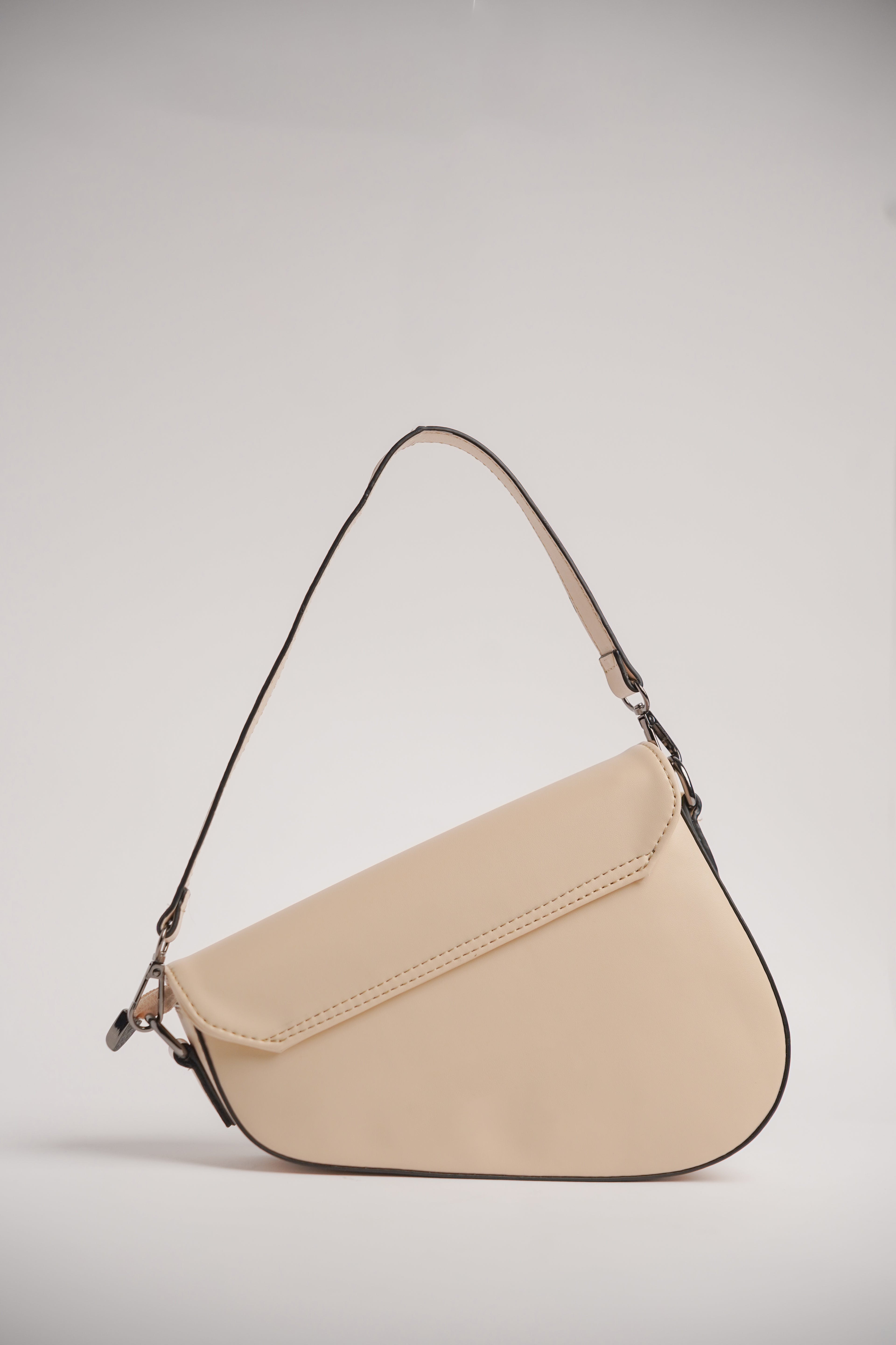 The Myra Saddle Bag