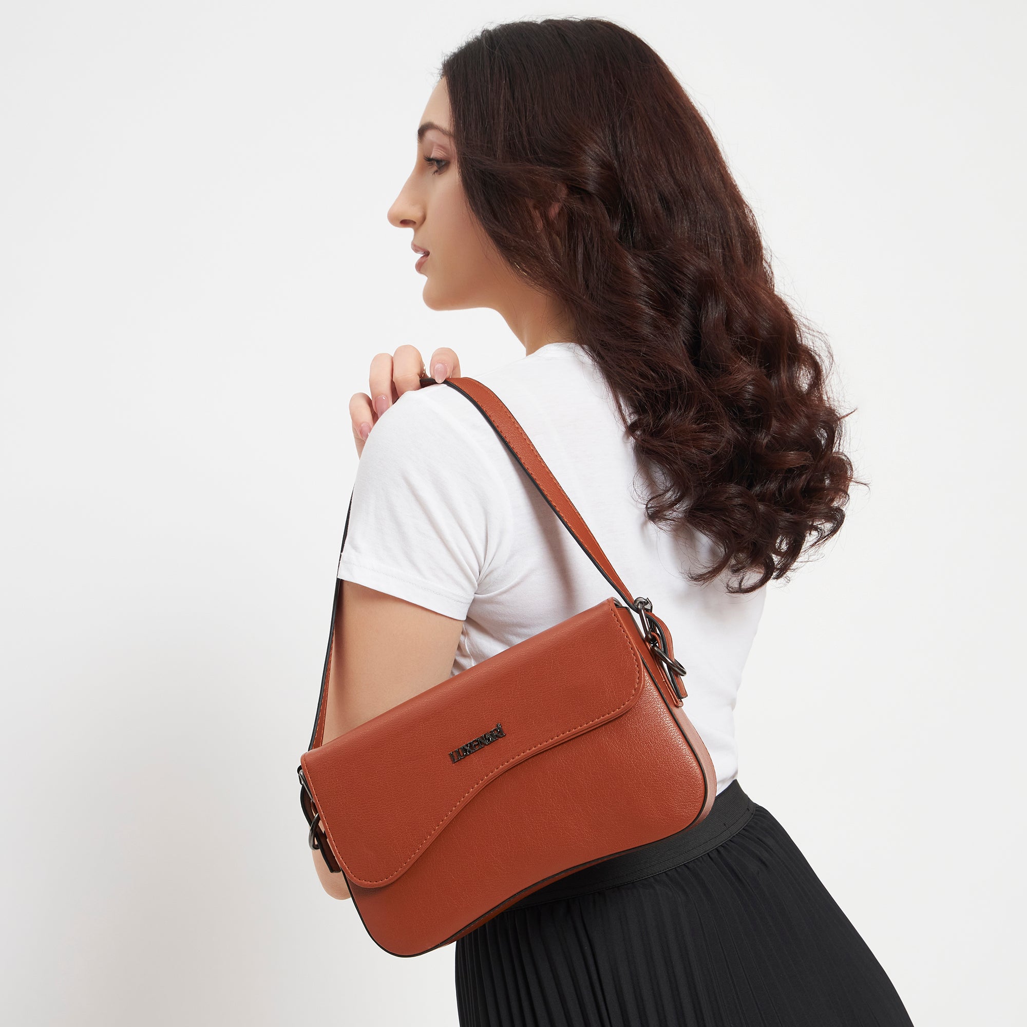 The Amara Flap Shoulder Bag