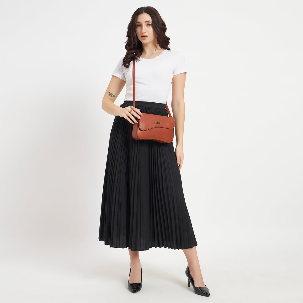 The Amara Flap Shoulder Bag