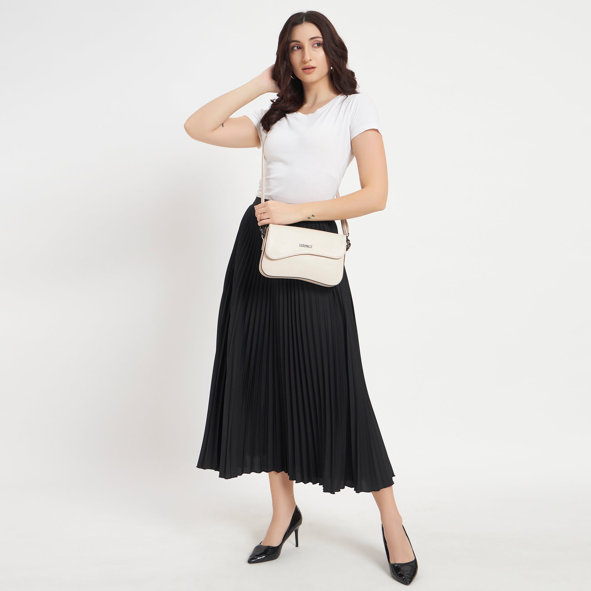 The Amara Flap Shoulder Bag